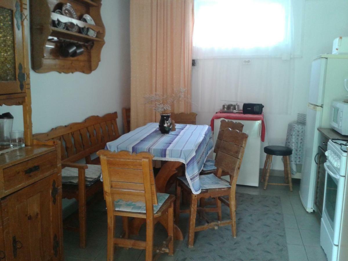 Sarkadi Apartman Хайдусобосло Экстерьер фото